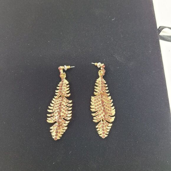 Gold Tone Articulated Maroon Rhinestone Dangle Feather Earrings Pierced Long - Picture 9 of 11